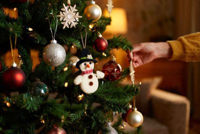 Comment décorer le sapin de Noël