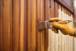Peinture et lasure pour bois