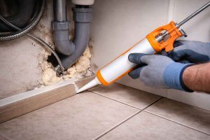 Éloigner les cafards en colmatant les accès